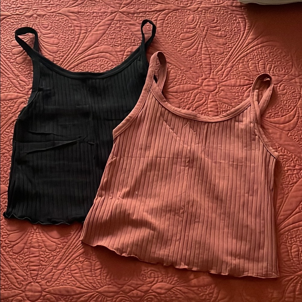 Ribbed Black and Tan Women's Tops